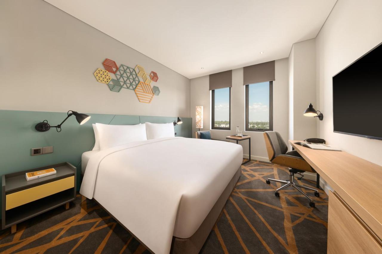 Hiive By Fusion Binh Duong - Vsip 1 Hotel Thuan An Luaran gambar